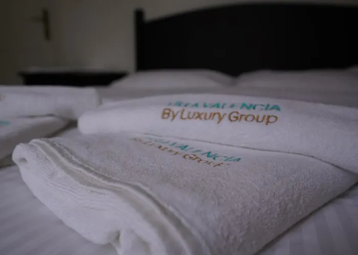 Valencia By Luxury Group, Oeluedeniz, Private Pool