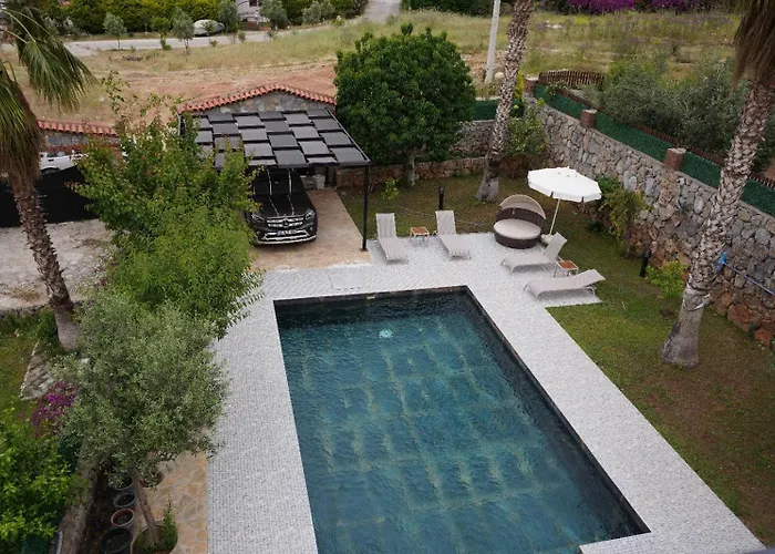 Villa Valencia By Luxury Group, Oeluedeniz, Private Pool Cedit